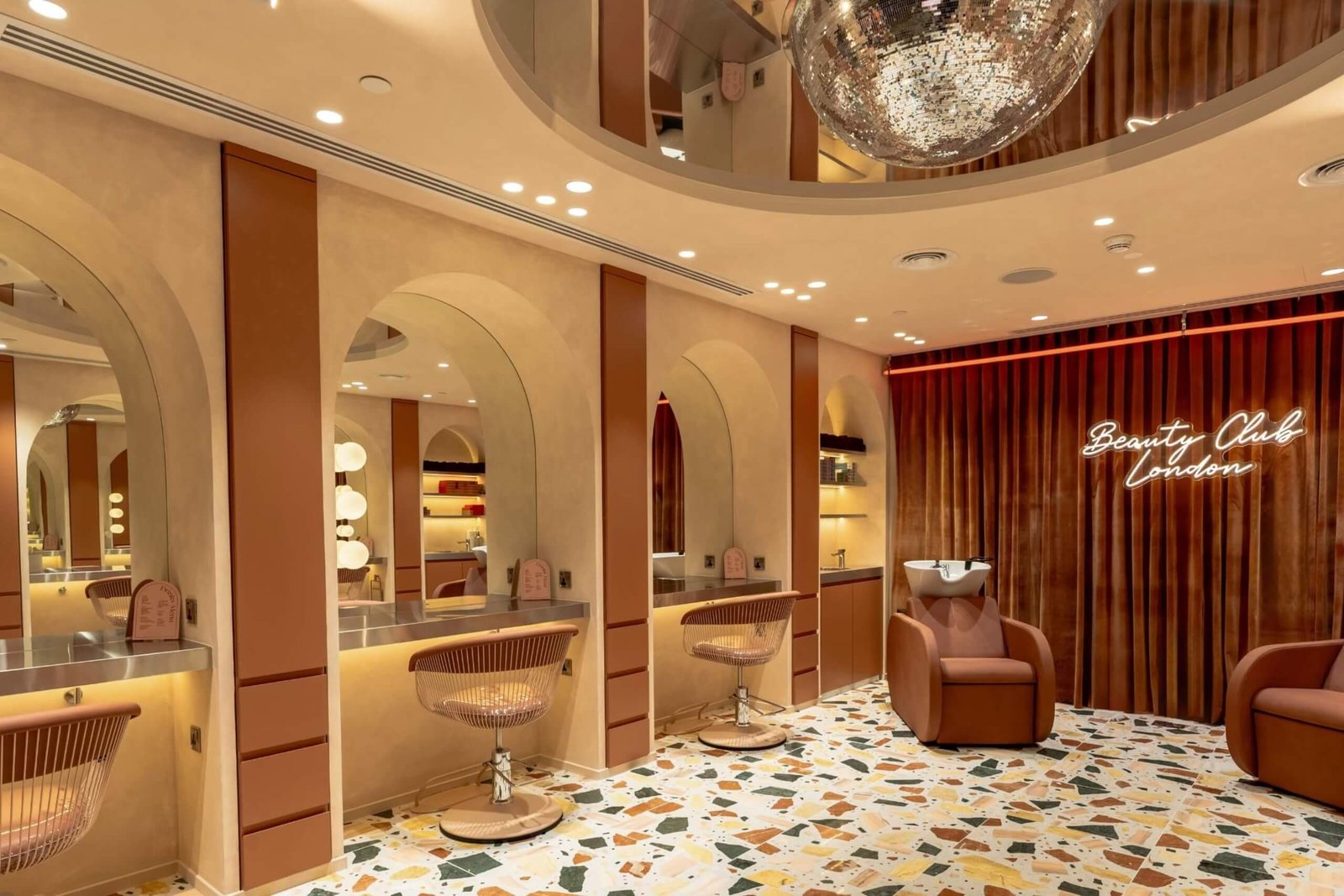 Hair Extensions Salon In Dubai