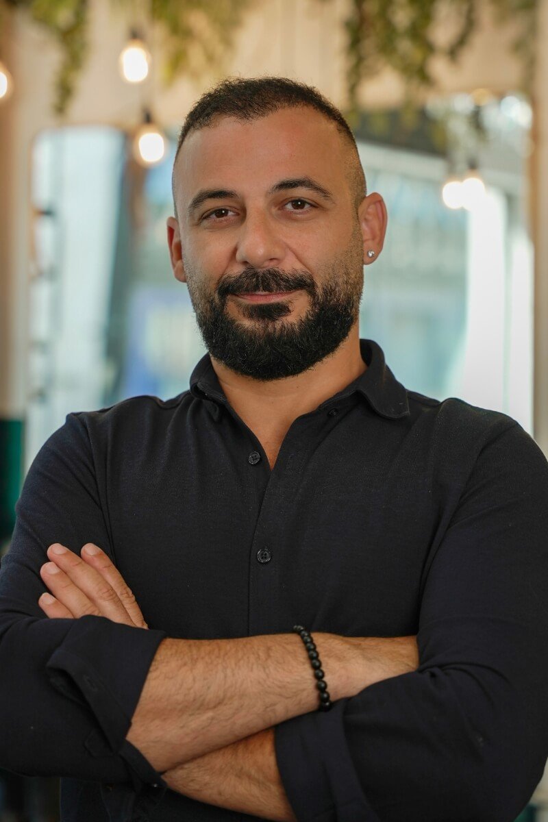 Moe Harb hair extension and colour specialist at Beauty Cub London